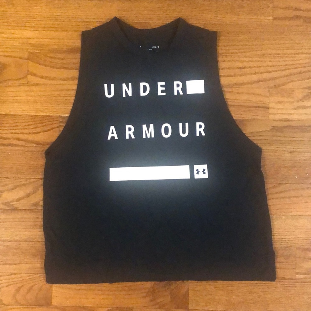 Gently worn Under Armour workout top size large